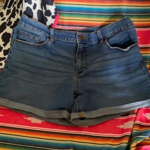 NY&C Shorts